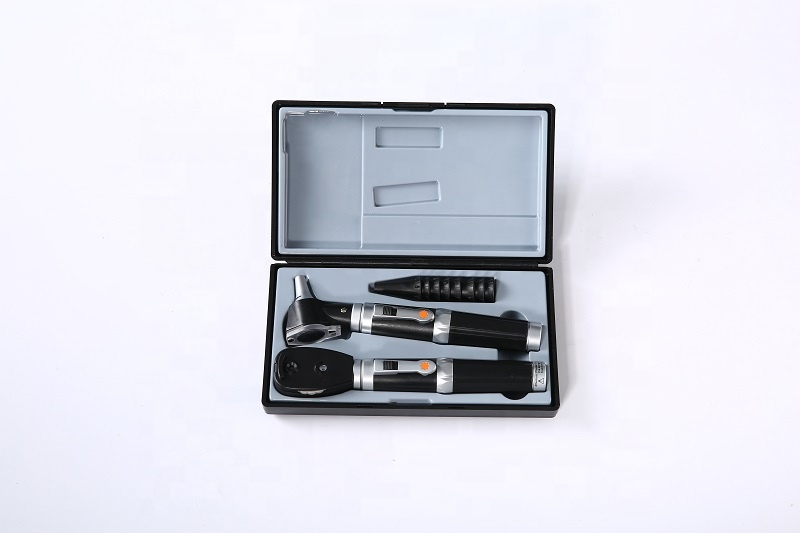 Set di otoscopio e oftalmoscop - Otoscope Ophthalmoscope Set recensione e prezzo